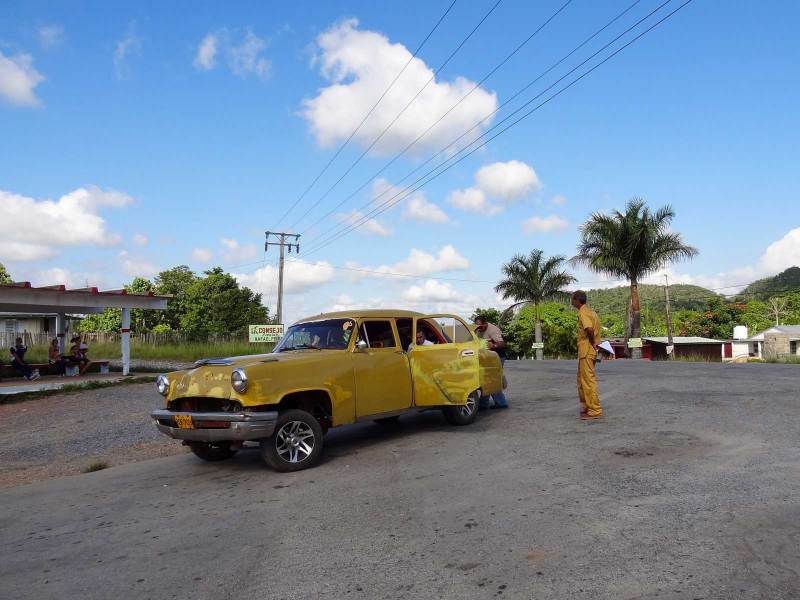 colorfish-martina-gees-cuba-on-the-road-02